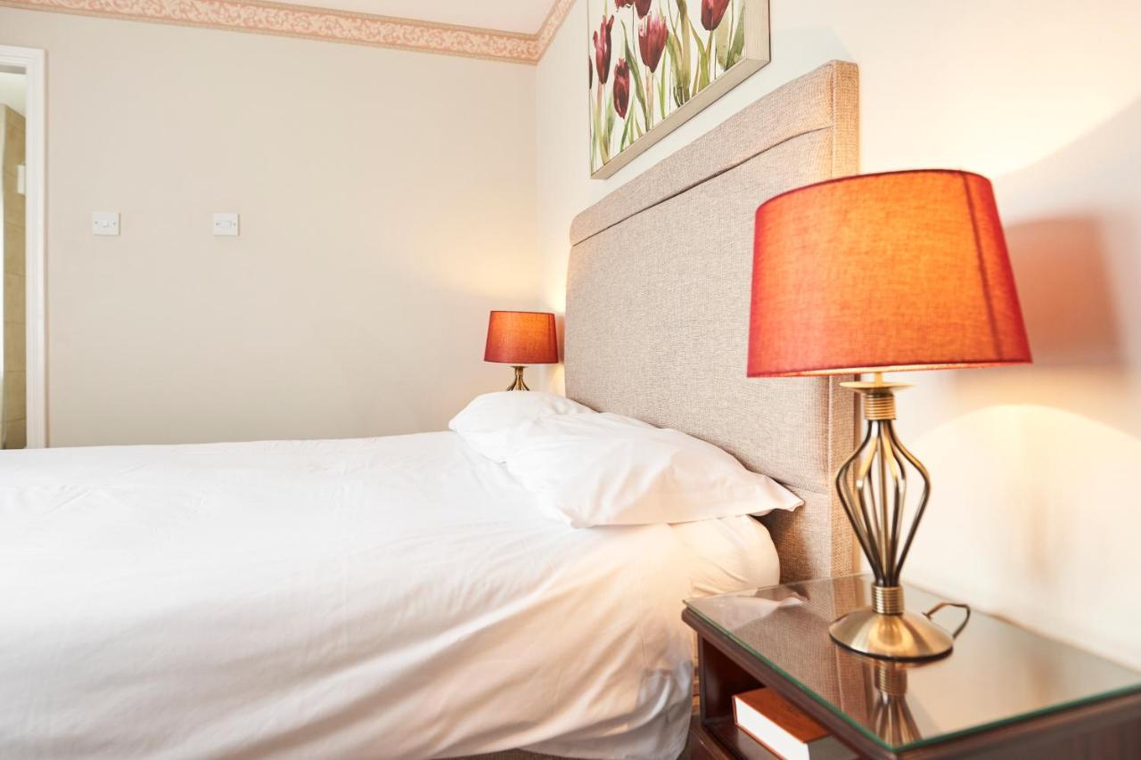 The New Inn Hotel ستارتفورد أبون آفون المظهر الخارجي الصورة