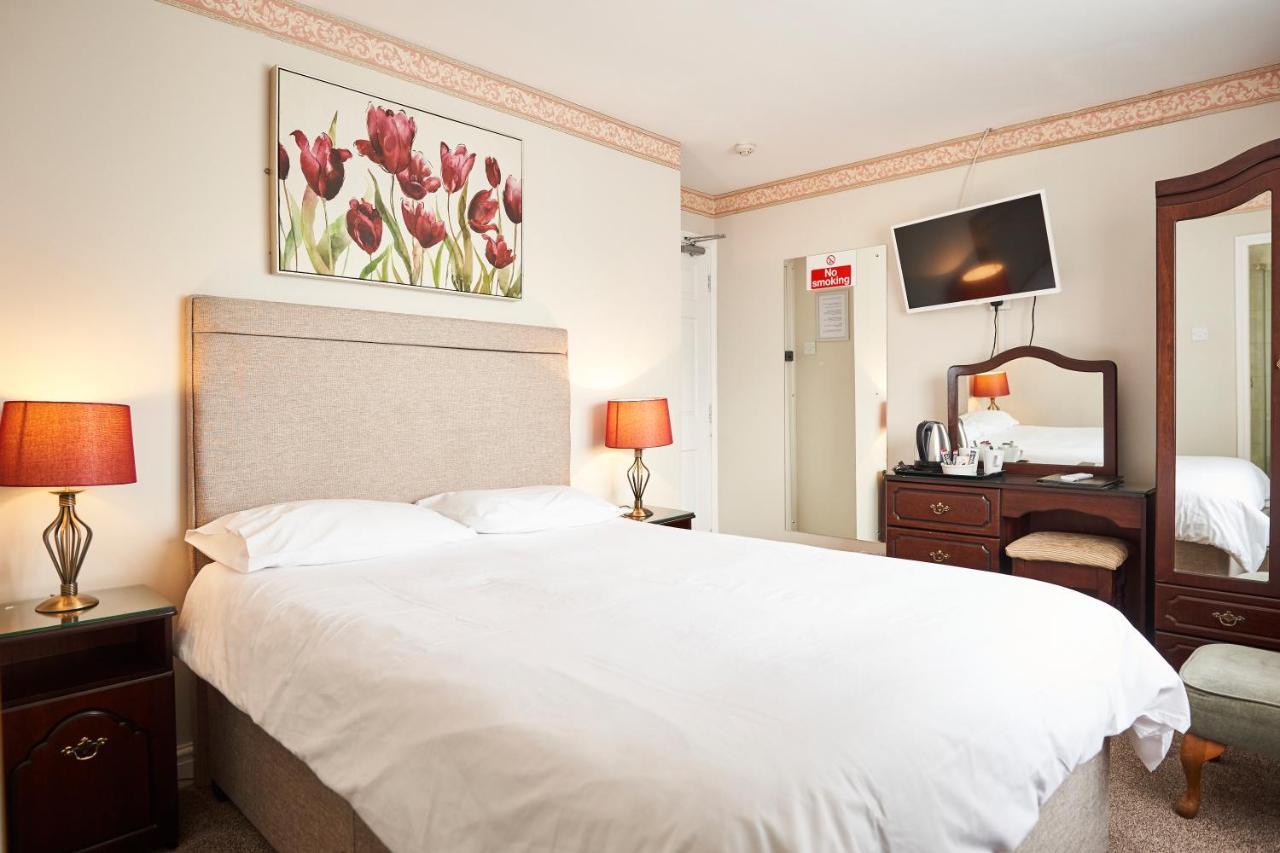 The New Inn Hotel ستارتفورد أبون آفون المظهر الخارجي الصورة